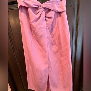 Vince, NWT light weight dusty rose skirt, 91% Tencel, 9% Nylon